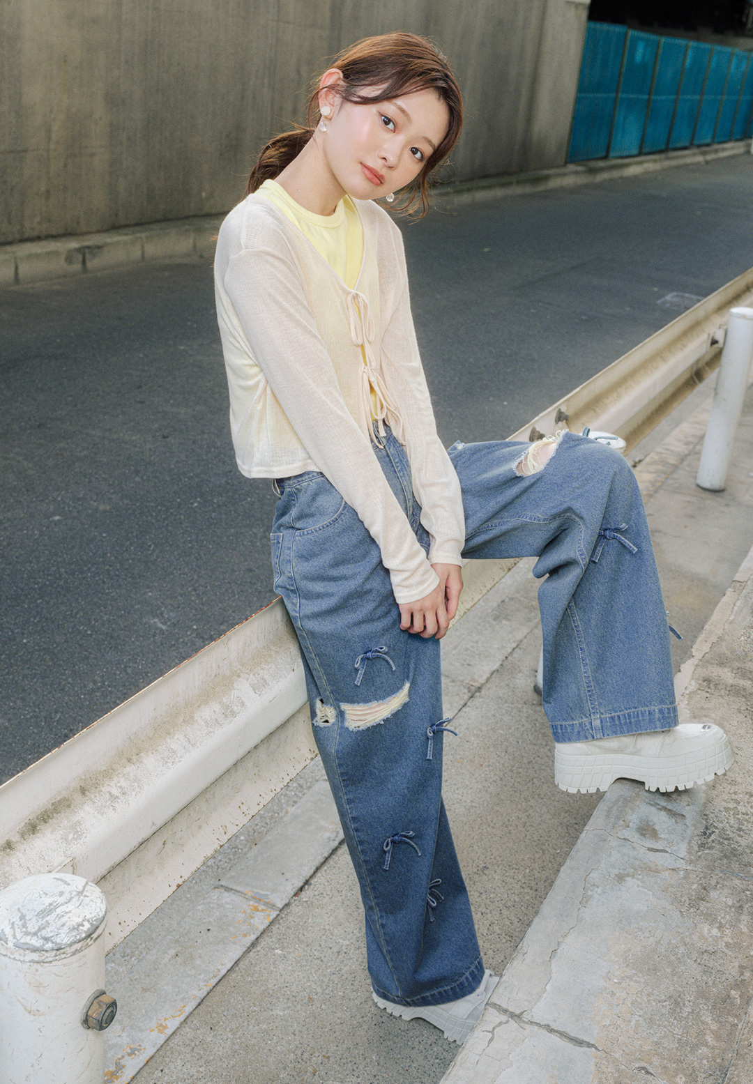 LOOK11