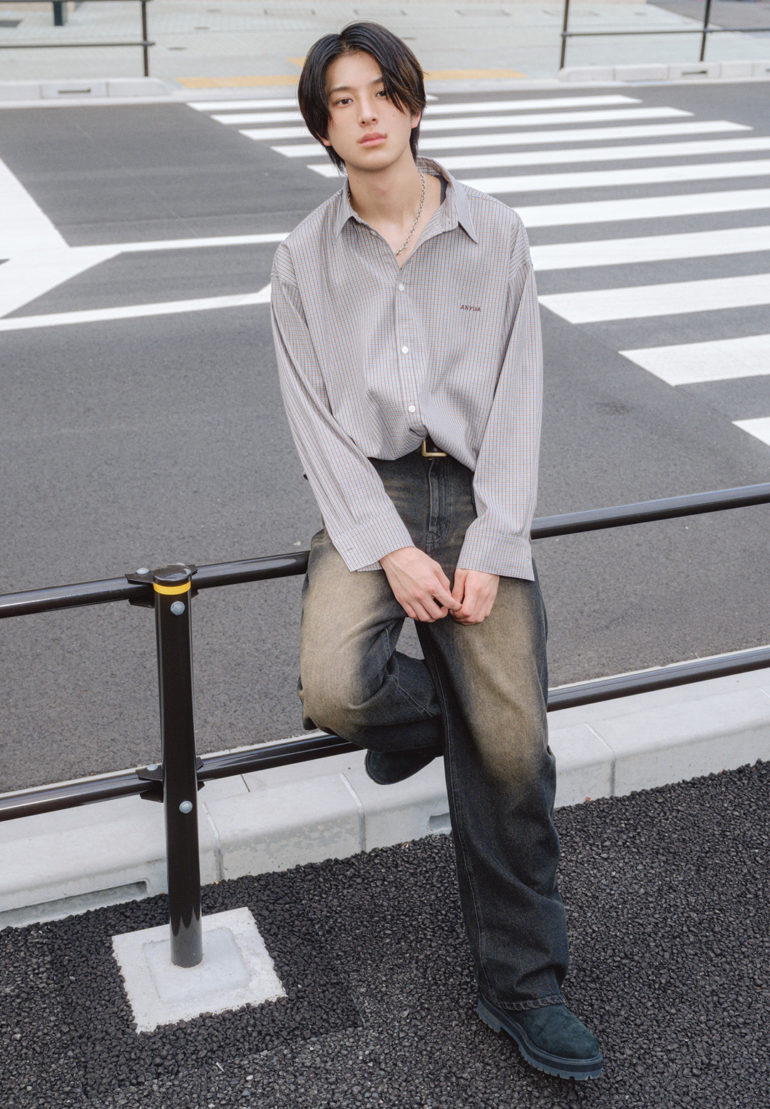 LOOK7