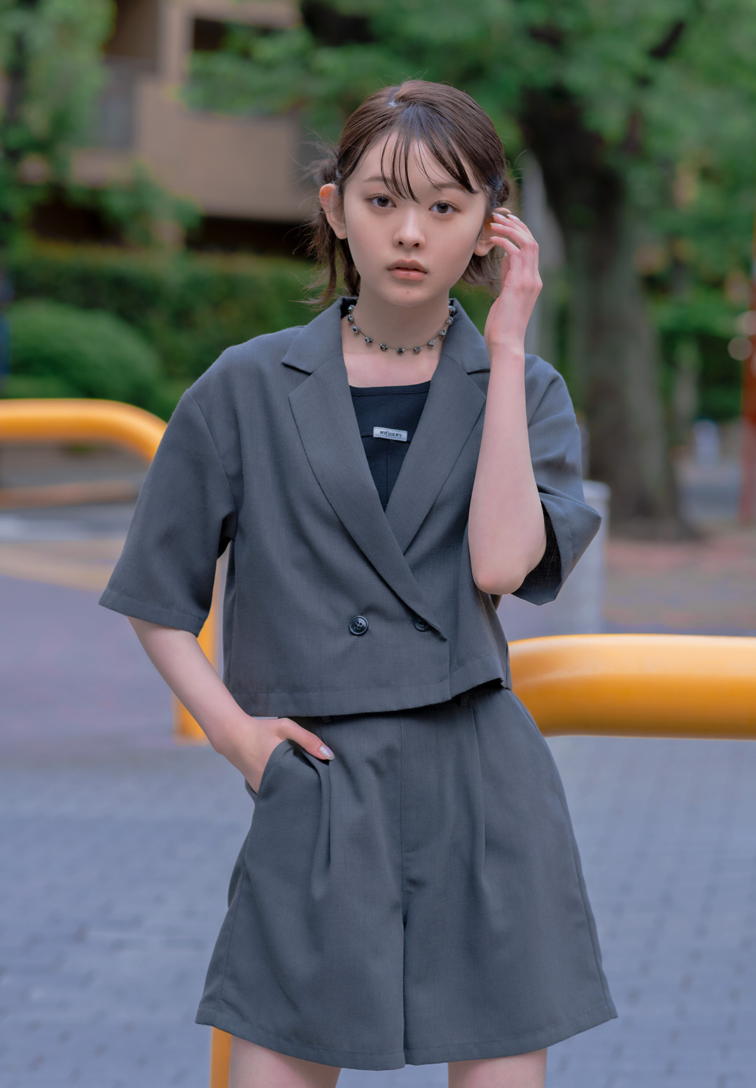 LOOK11