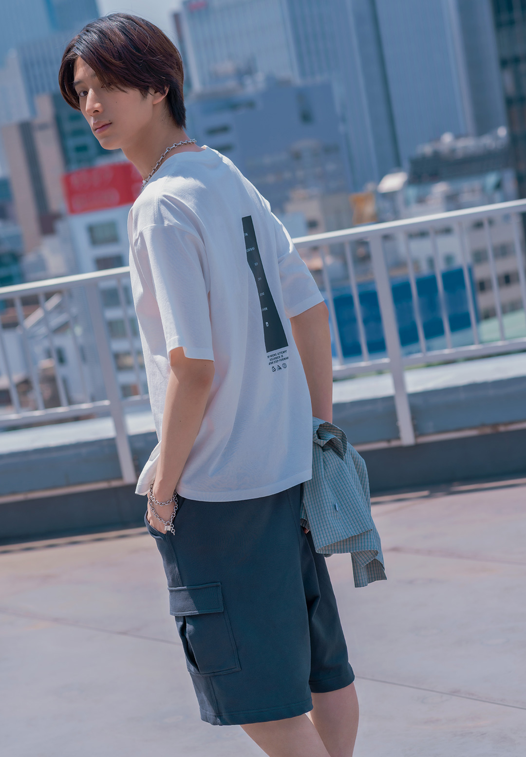 LOOK2