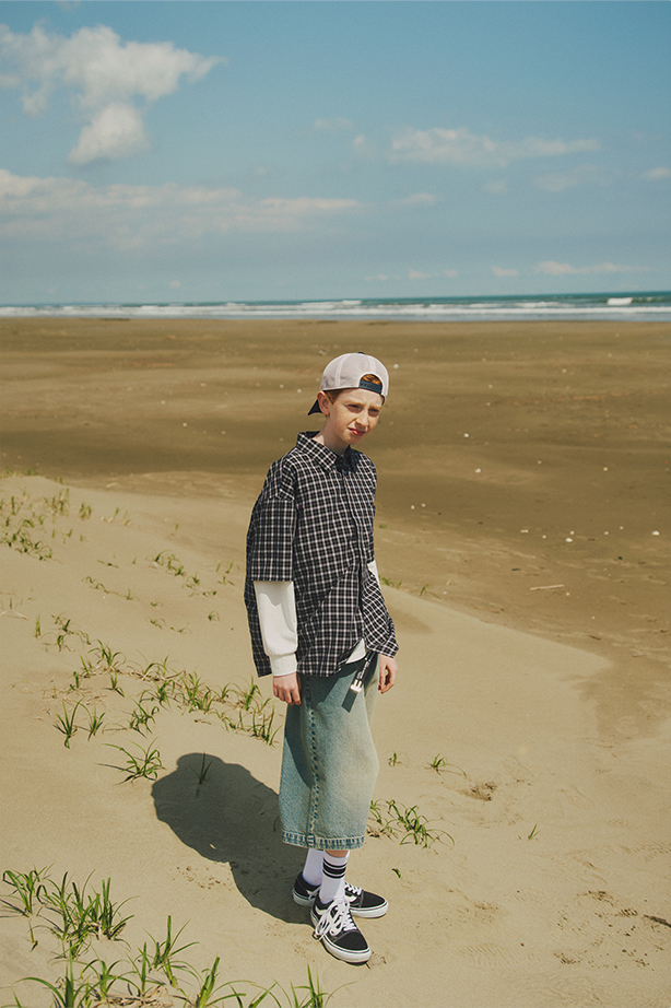BOY 02