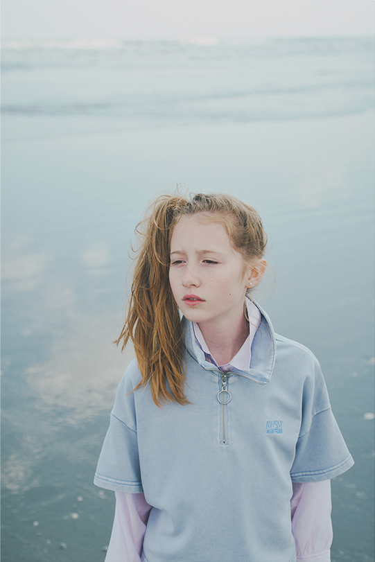 GIRL 03
