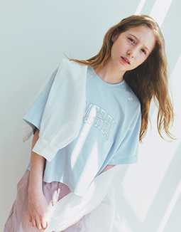 GIRL 01