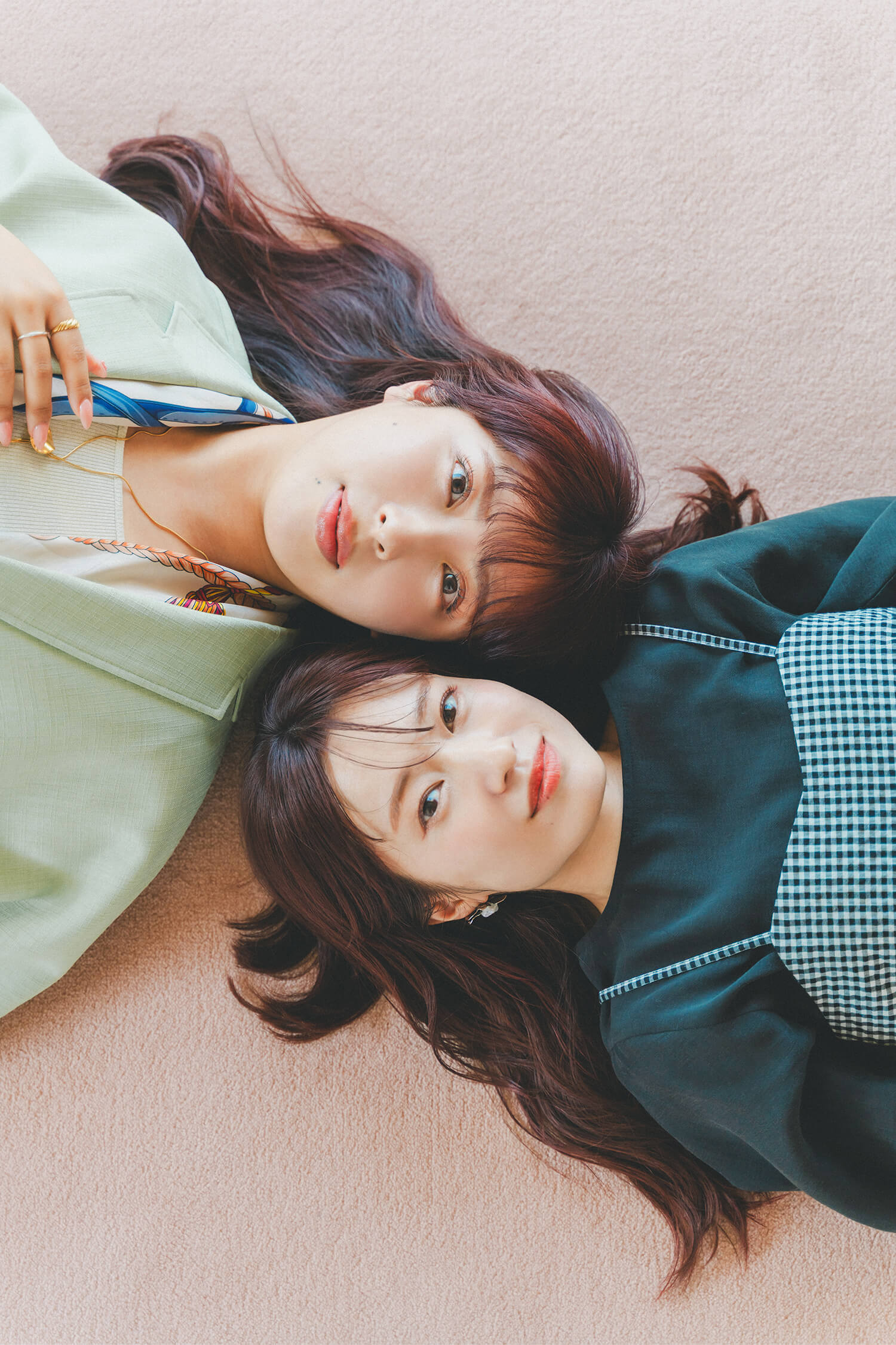 低身長スタッフ“cossy”&“しゅり”プロデュース第2弾! 着まわし力抜群!夏の映え服、完成しました | EiiS (エス) |