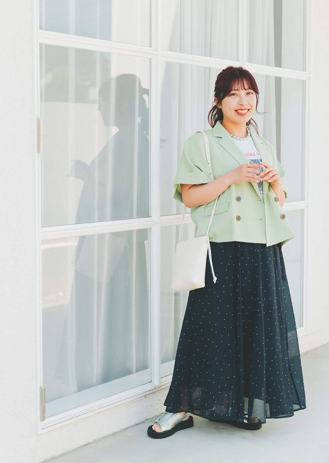 低身長スタッフ“cossy”&amp;“しゅり”プロデュース第2弾！ 着まわし力抜群！夏の映え服、完成しました | EiiS (エス) | しゅりが提案する夏の着まわし Day 3 For Date