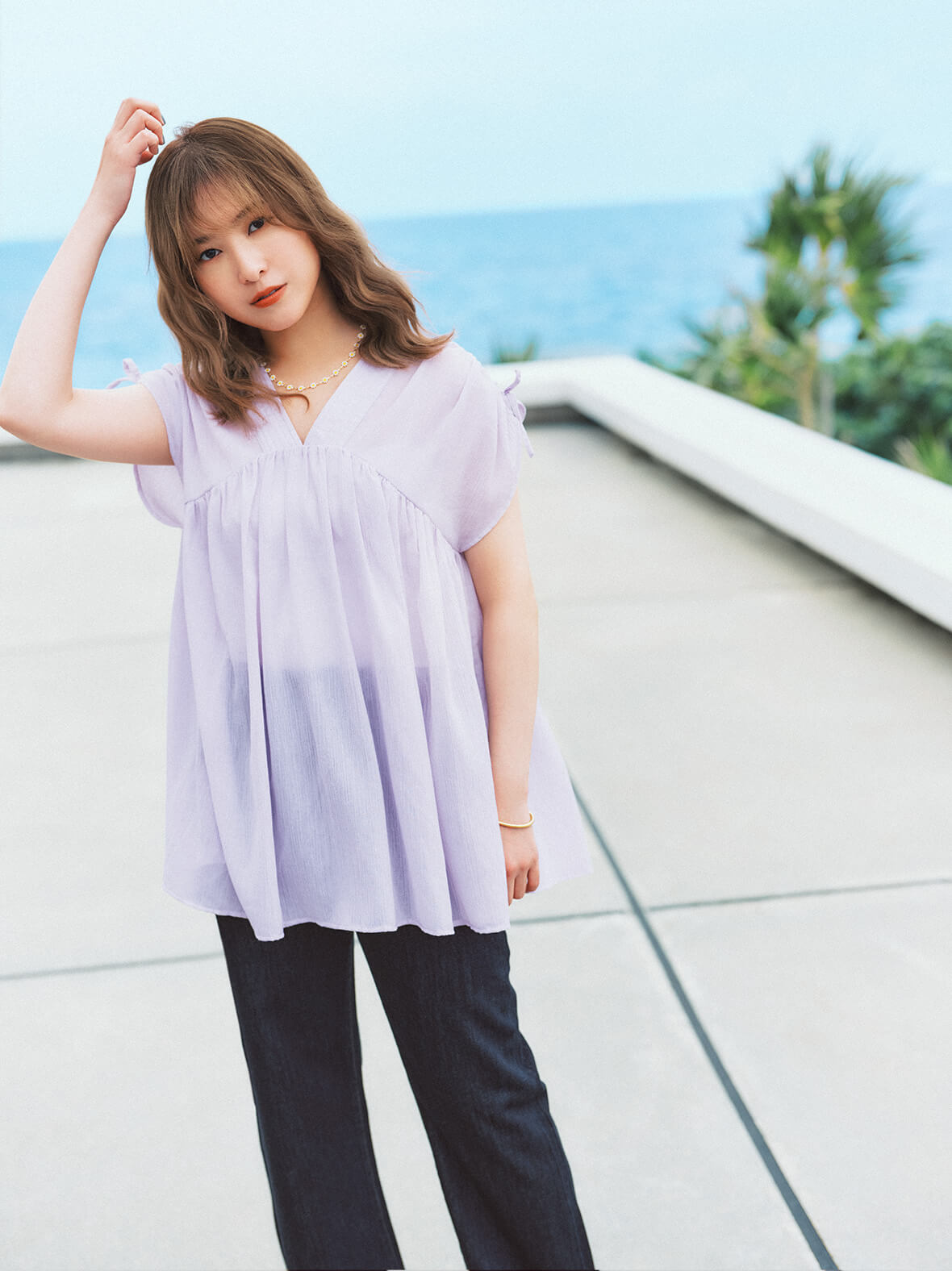 この夏も、デニムの気分。吉高由里子がはきこなすデニムシリーズ。 GOOD DENIM 2025 Summer with Yuriko Yoshitaka  | GOOD DENIM STRAIGHT PANTS 吉高由里子