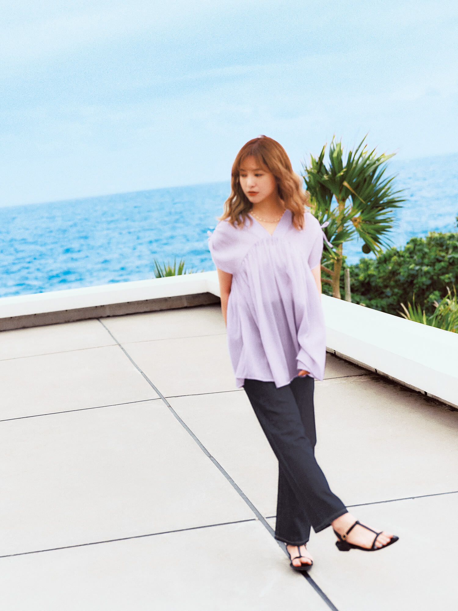 この夏も、デニムの気分。吉高由里子がはきこなすデニムシリーズ。 GOOD DENIM 2025 Summer with Yuriko Yoshitaka  | GOOD DENIM STRAIGHT PANTS 吉高由里子