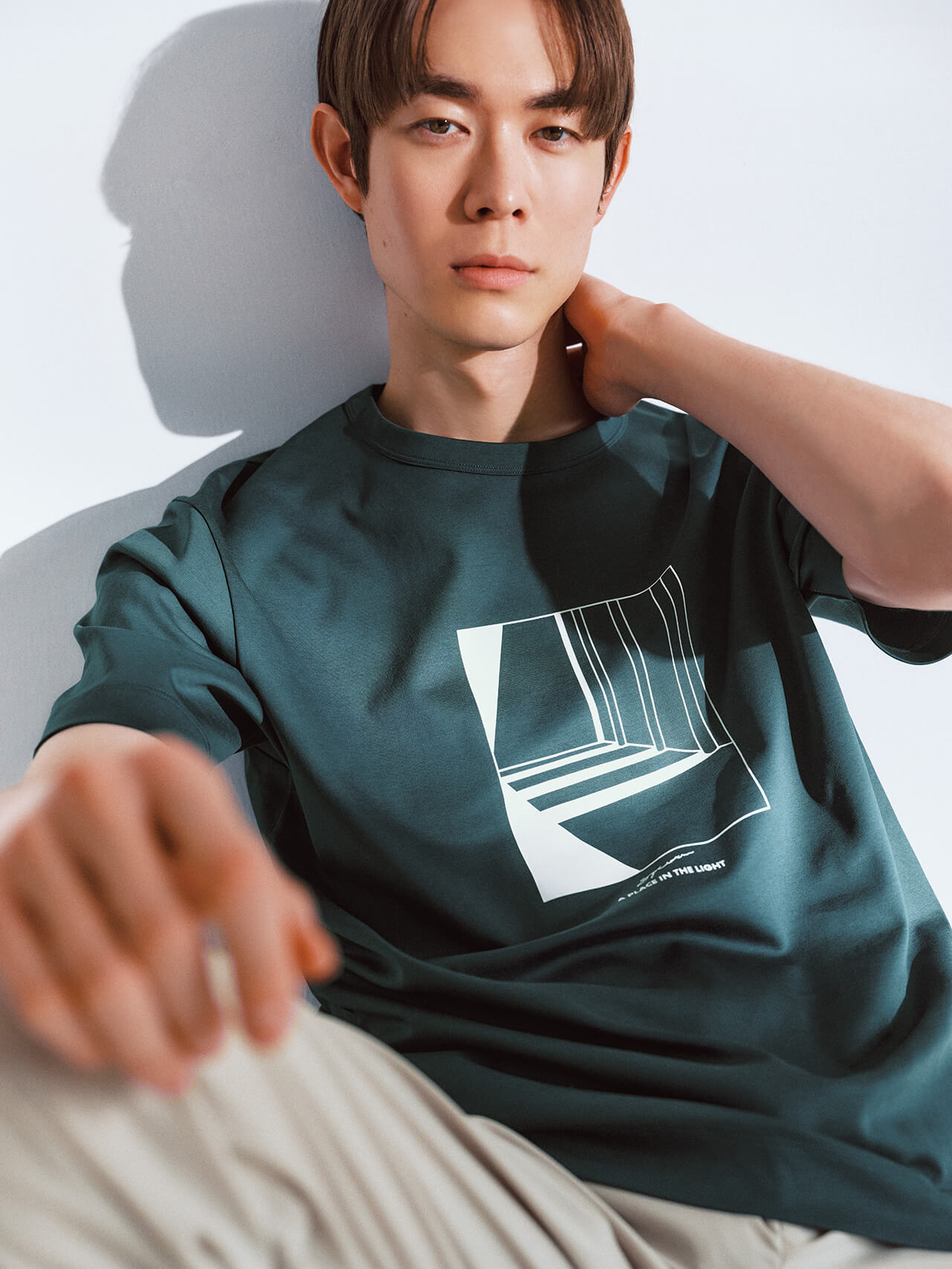吉高由里子・宮沢氷魚がまとう 1枚でサマ見えするリッチクリーンTeeシリーズ | Rich Cleen Tee Elevate your everyday style | 宮沢氷魚さん　１