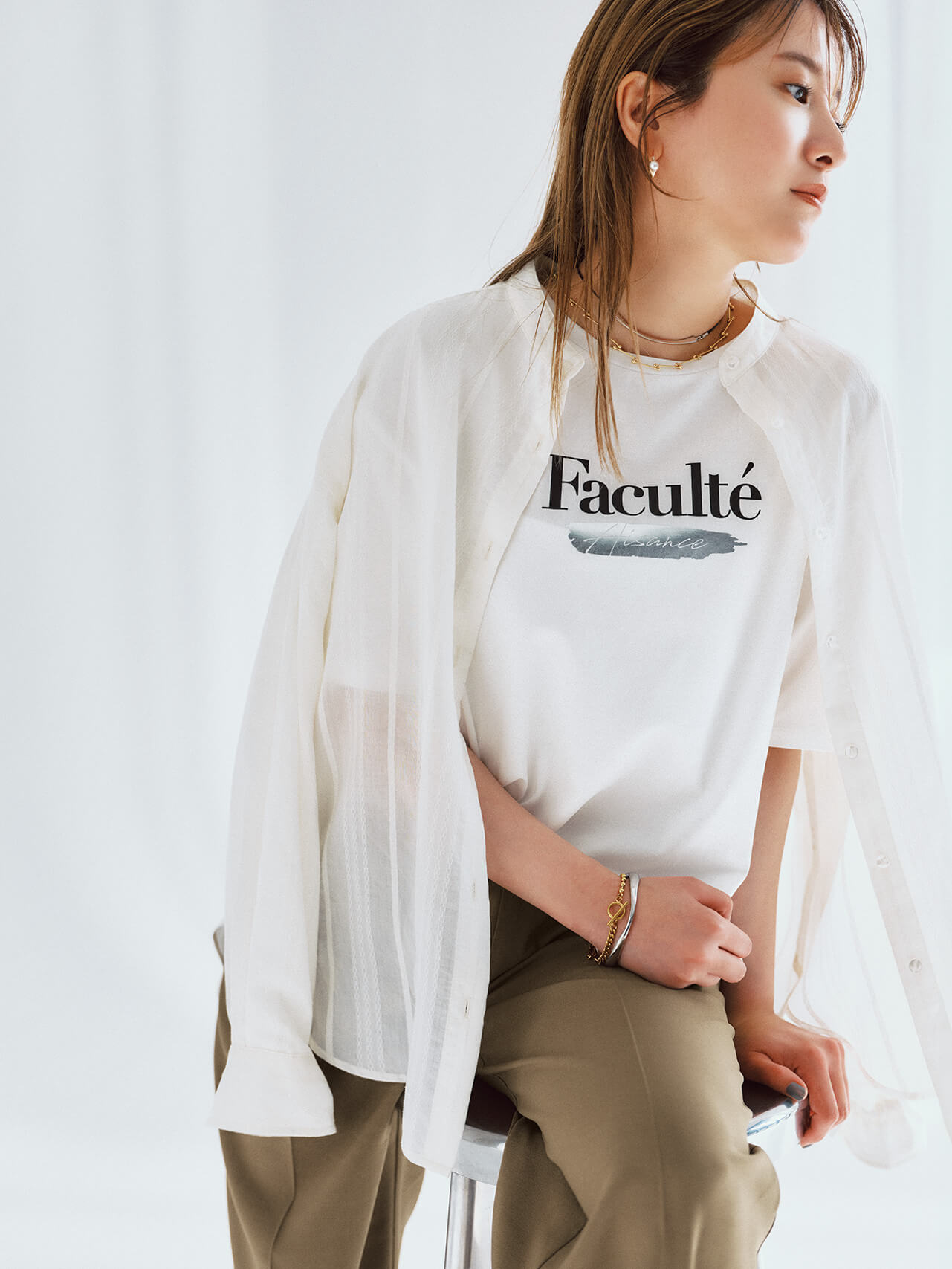 吉高由里子・宮沢氷魚がまとう 1枚でサマ見えするリッチクリーンTeeシリーズ | Rich Cleen Tee Elevate your everyday style | 吉高由里子さん　２