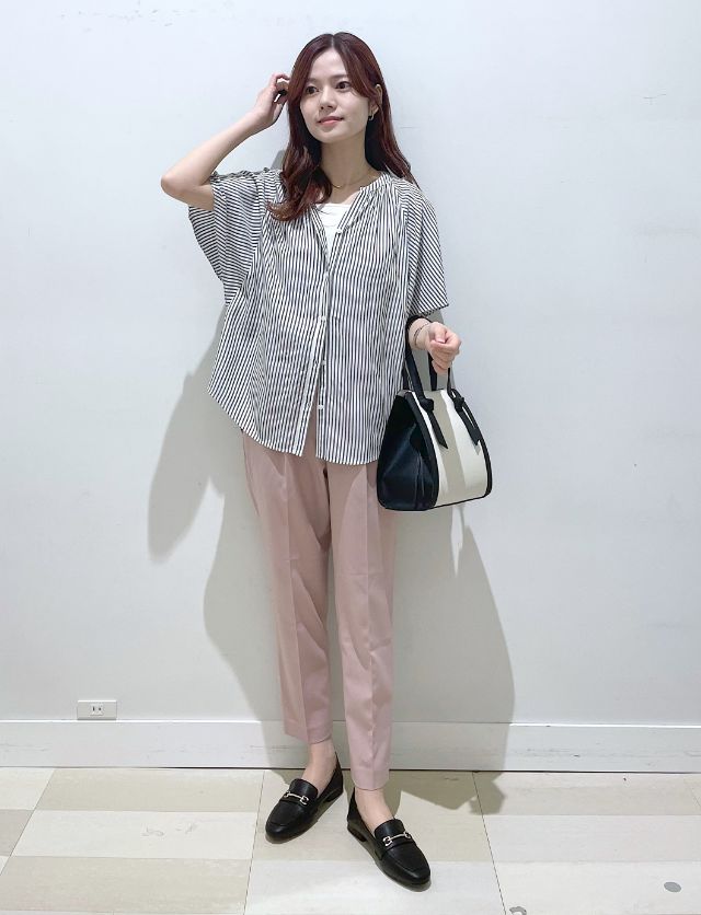 Staff Coordinate for Blouse｜スタッフはどう着こなしている？ショップスタッフの着こなし④