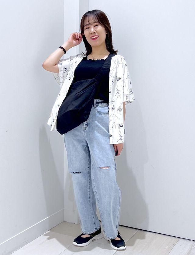 Staff Coordinate for Blouse｜How do the staff dress? Shop staff's fashion ⑥