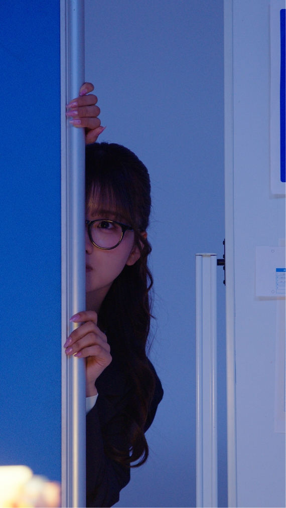 Mo-So Episode 01: オフィスラブしてみたい