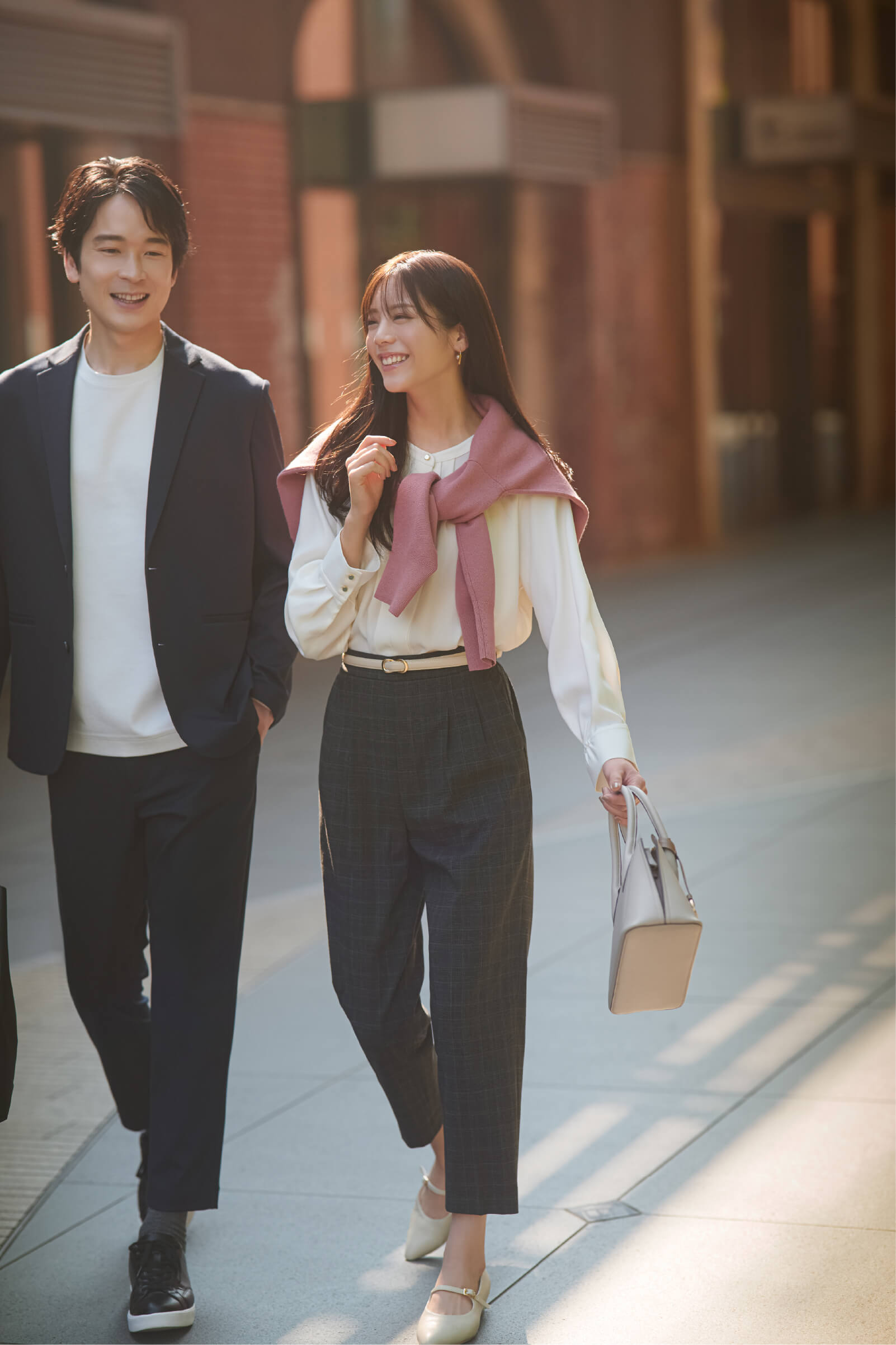 OFFICE WEAR SELECTION 仕事全力ガール恋の始まりストーリー | 金曜日：PM6:50 アスカ4
